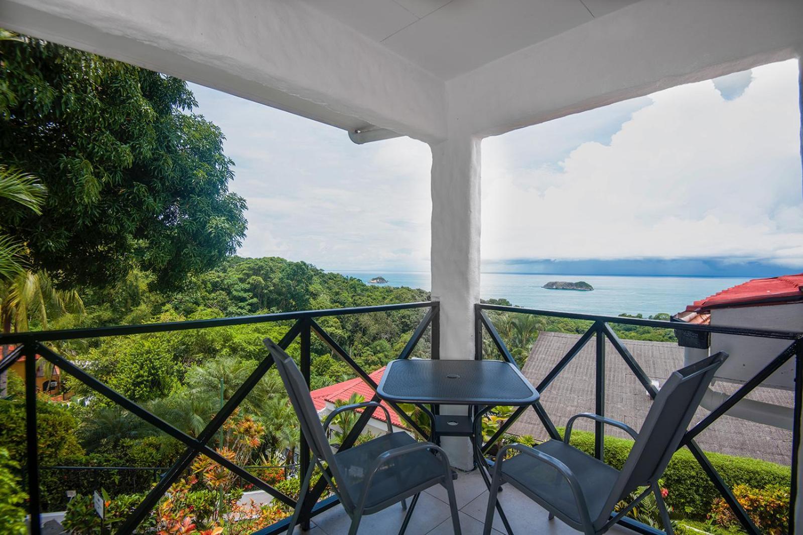 Villa Roca Boutique Resort & Suites - Adult Only Manuel Antonio Exterior photo