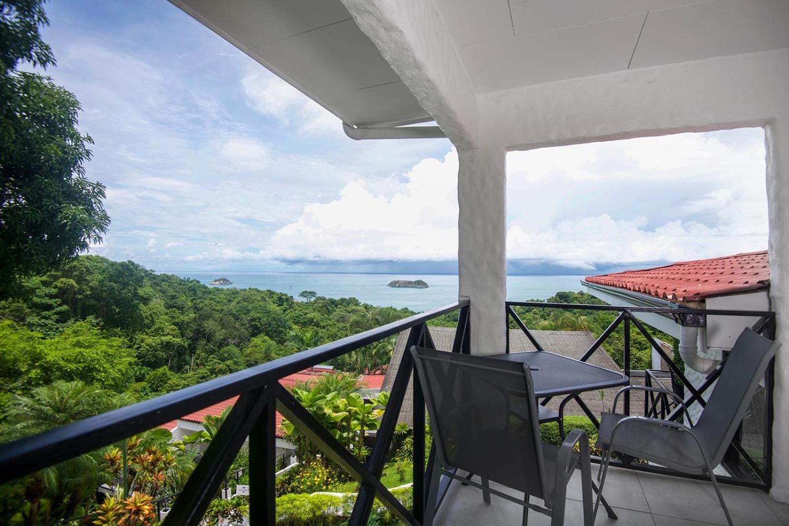 Villa Roca Boutique Resort & Suites - Adult Only Manuel Antonio Exterior photo