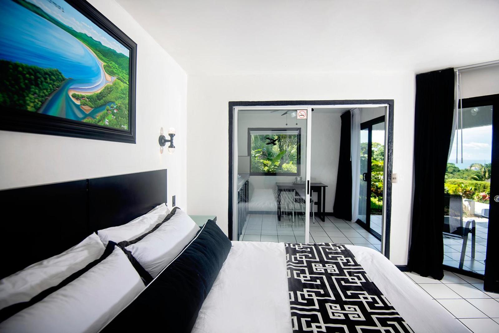 Villa Roca Boutique Resort & Suites - Adult Only Manuel Antonio Exterior photo