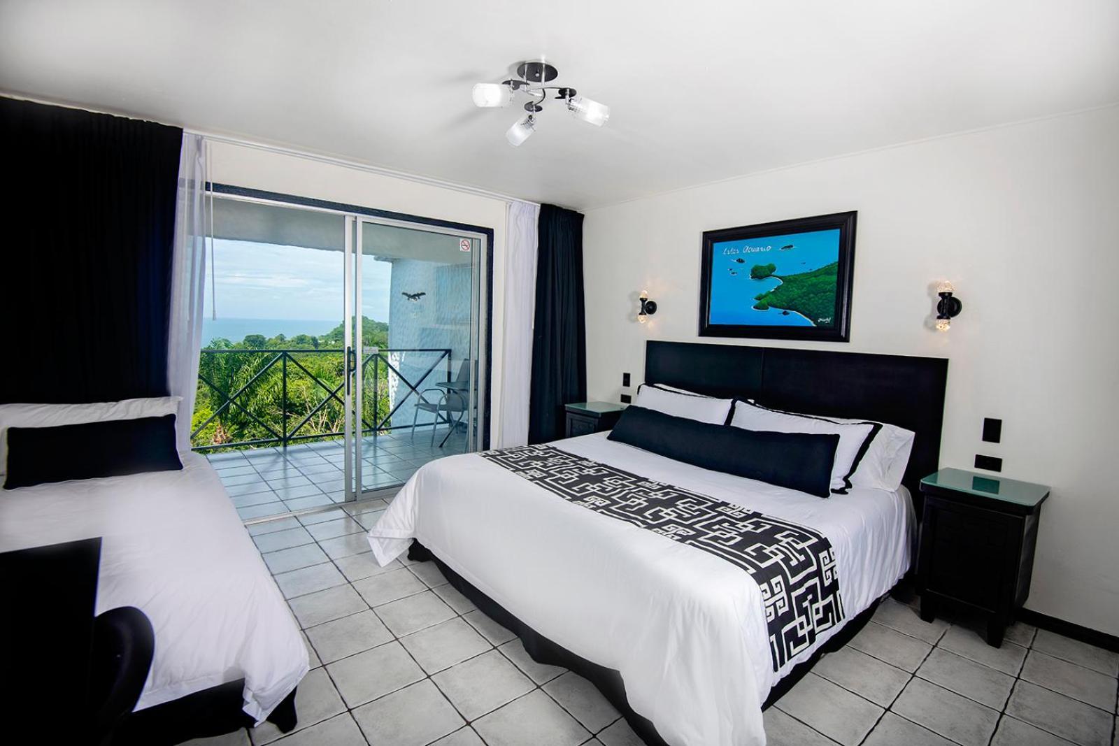 Villa Roca Boutique Resort & Suites - Adult Only Manuel Antonio Exterior photo